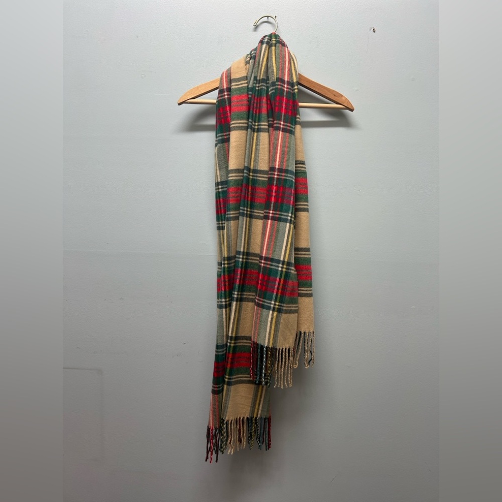 NWOT Plaid Scarf faux Burberry